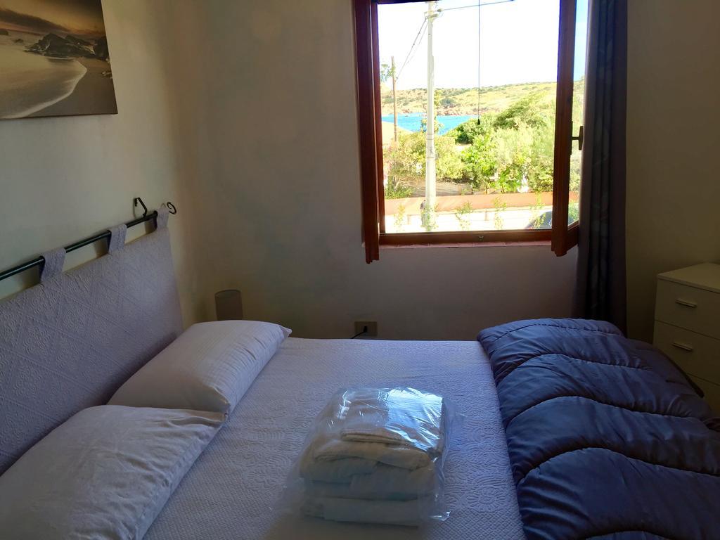 Appartamenti In Villa La Marinedda Isola Rossa Luaran gambar