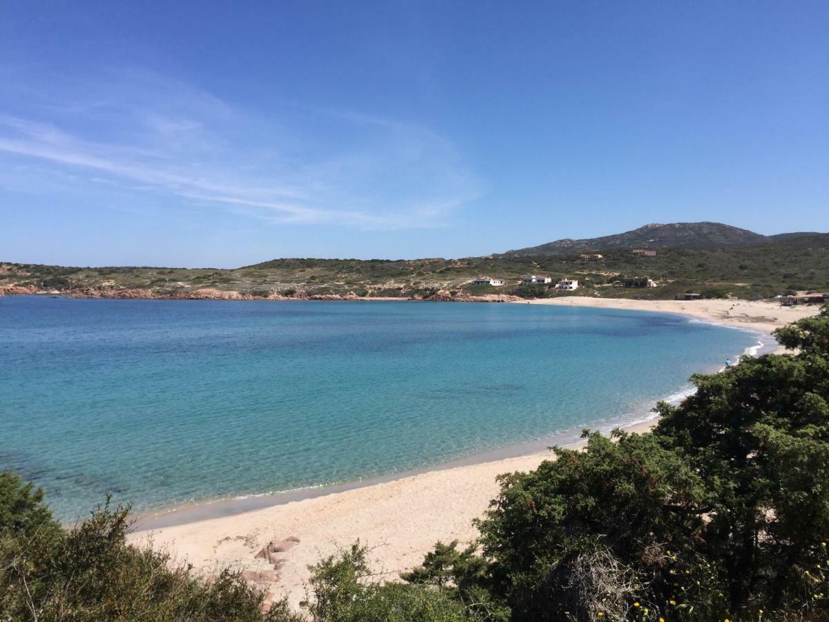 Appartamenti In Villa La Marinedda Isola Rossa Luaran gambar