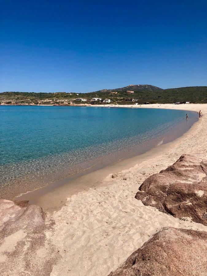 Appartamenti In Villa La Marinedda Isola Rossa Luaran gambar